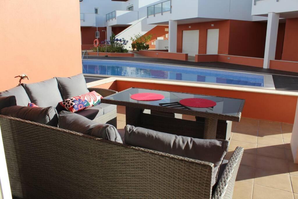 Apartment Burguna Apartment, 500m From