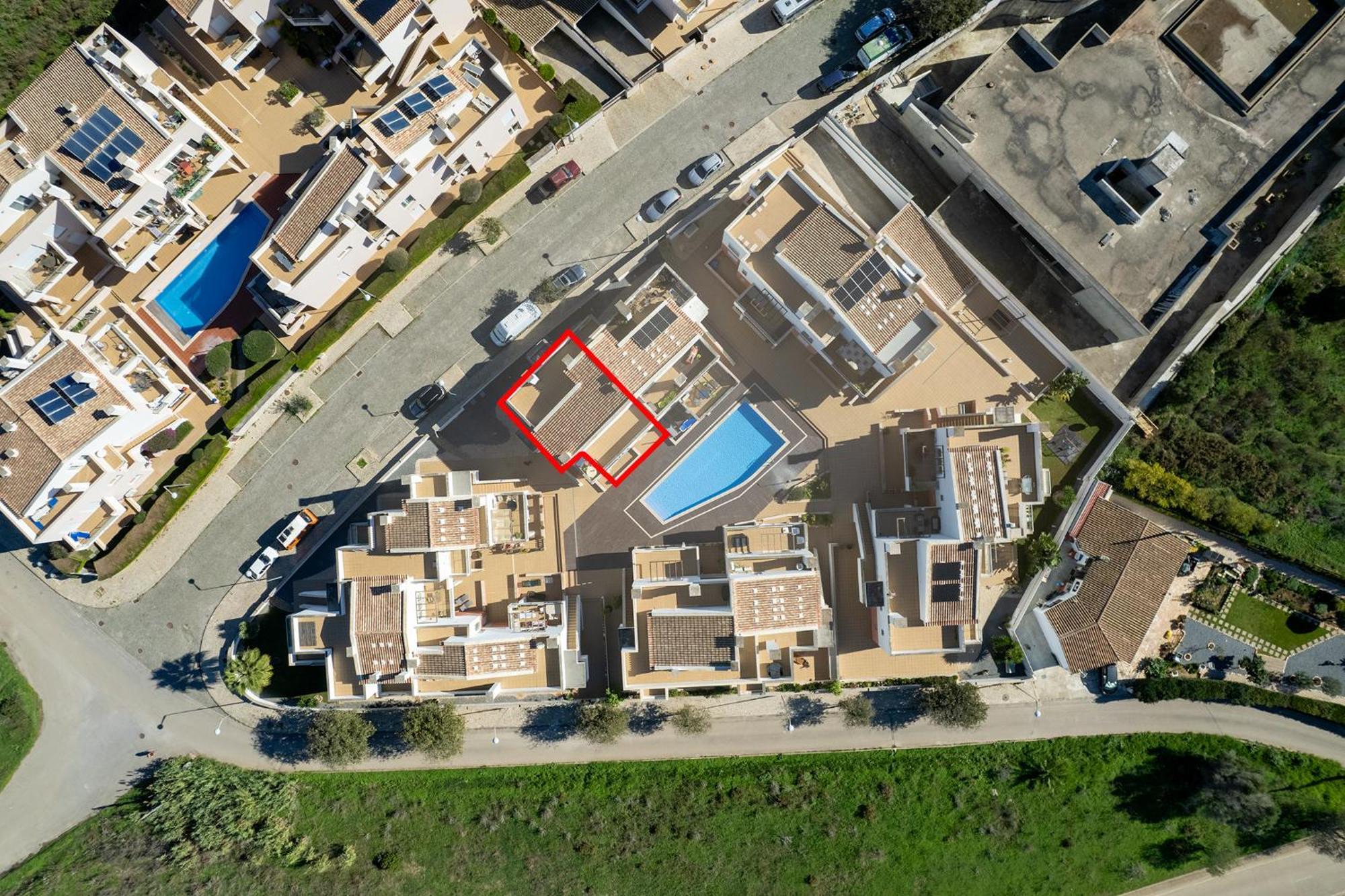 Burguna Apartment, 500m From Apartment *